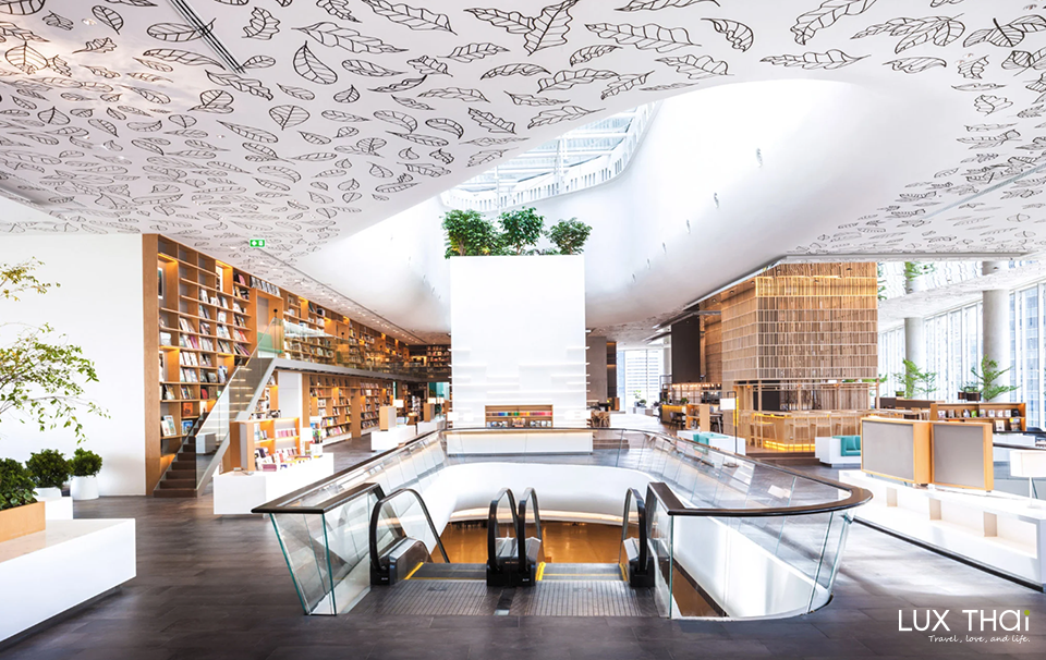 Central Embassy 貴婦百貨-3