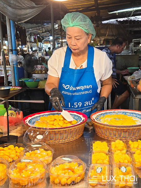 曼谷在地的日常。海椰寺水上市場 (上)